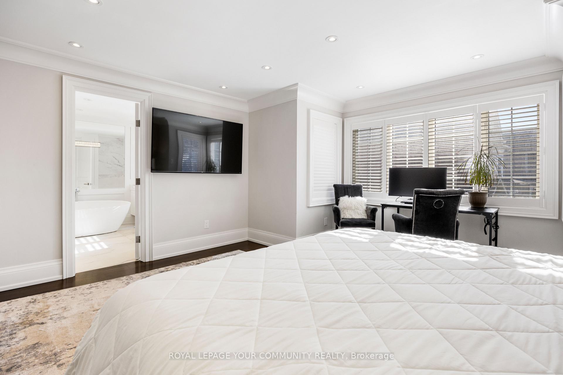 Photo 24 of 86 Knightshade Drive, Vaughan, Patterson — HOMEH