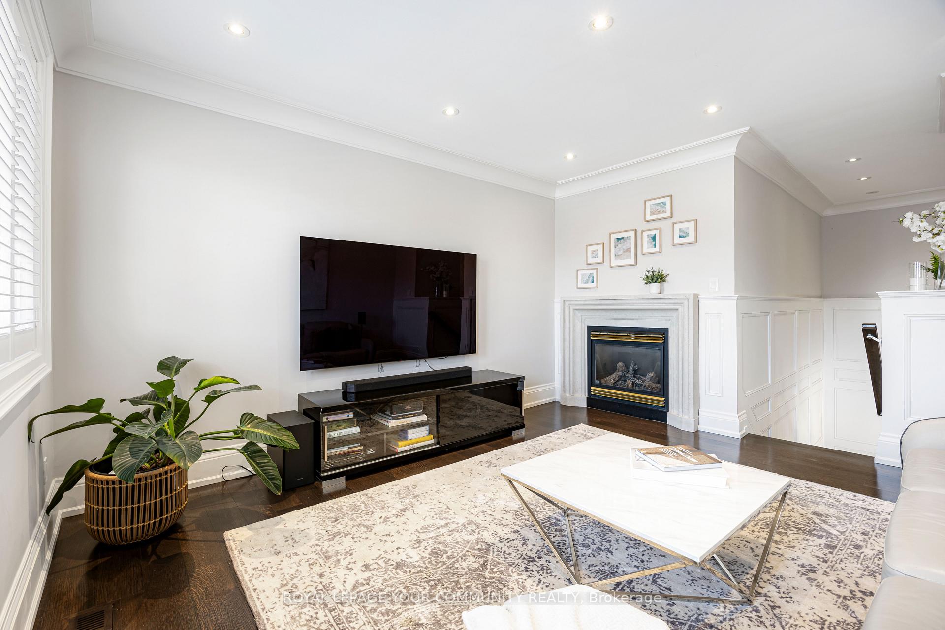 Photo 44 of 86 Knightshade Drive, Vaughan, Patterson — HOMEH