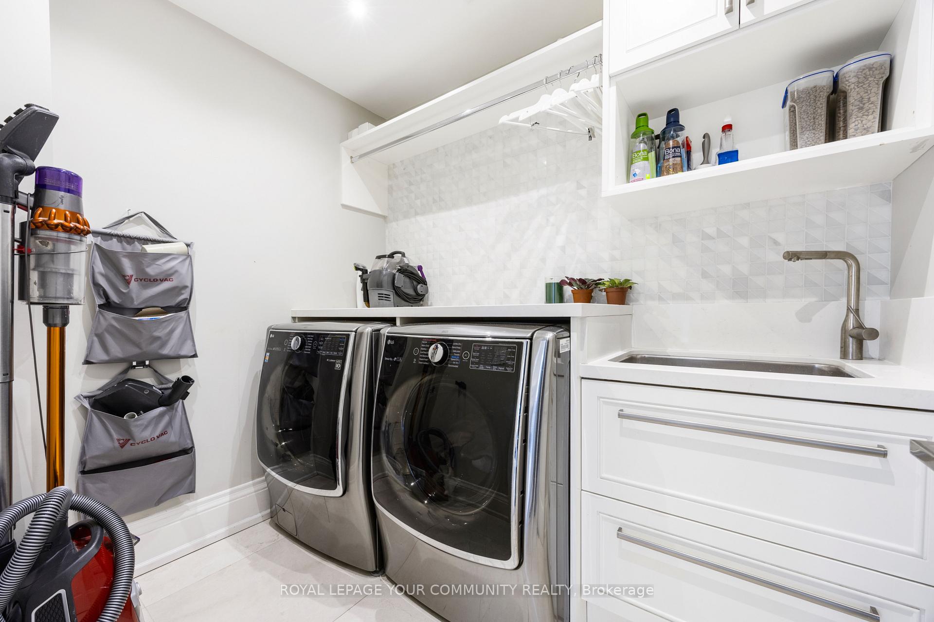 Photo 45 of 86 Knightshade Drive, Vaughan, Patterson — HOMEH