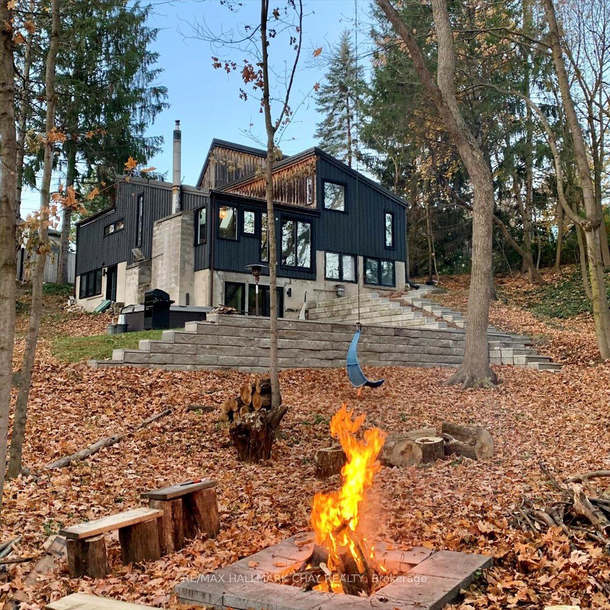 Photo 1 of 28 Albert Street, Barrie, Codrington — HOMEH