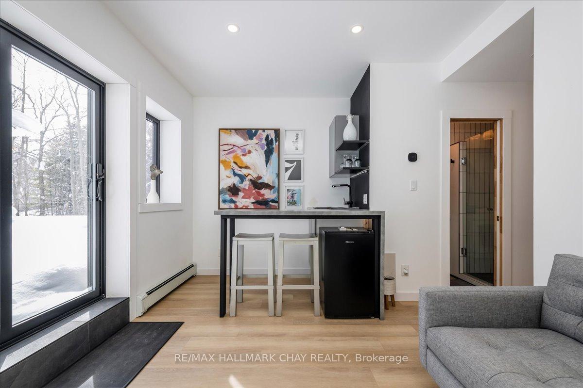 Photo 23 of 28 Albert Street, Barrie, Codrington — HOMEH