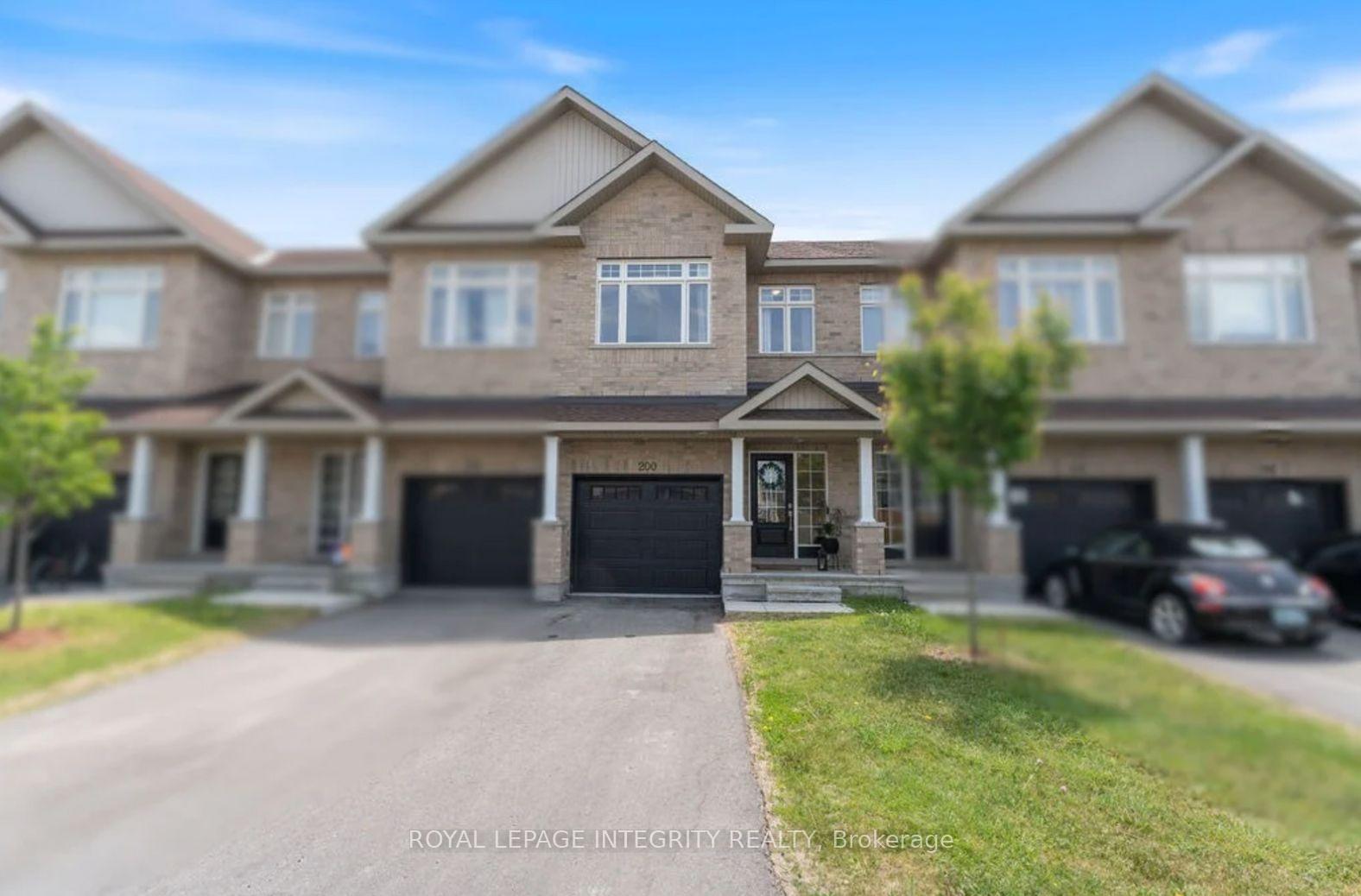 Front of 200 Hooper Street