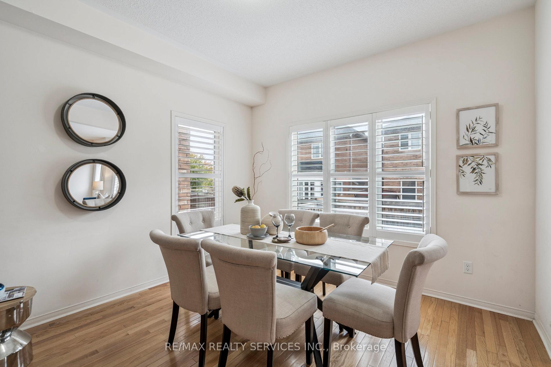 Photo 7 of 237 Valleyway Drive, Brampton, Credit Valley — HOMEH