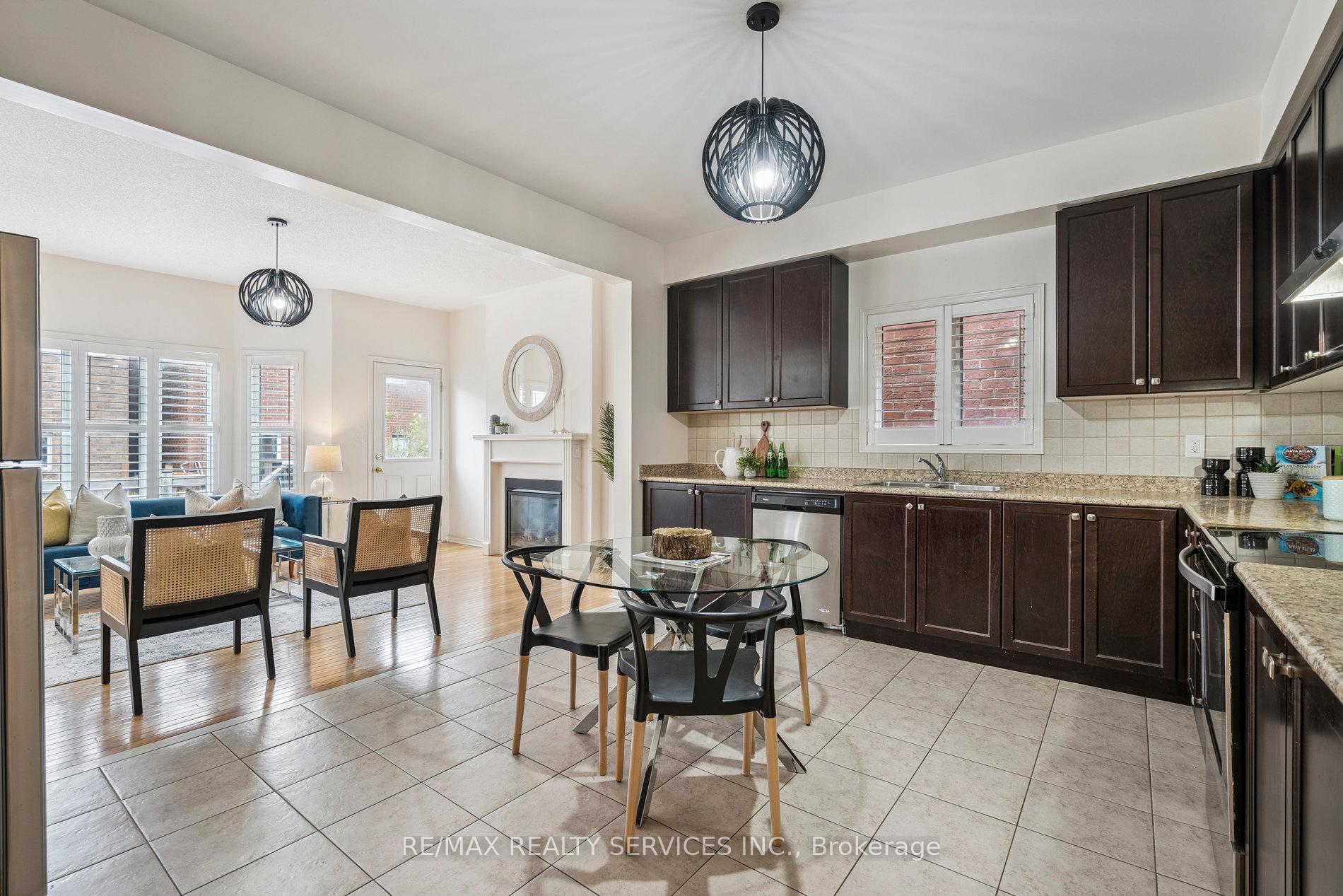 Photo 16 of 237 Valleyway Drive, Brampton, Credit Valley — HOMEH
