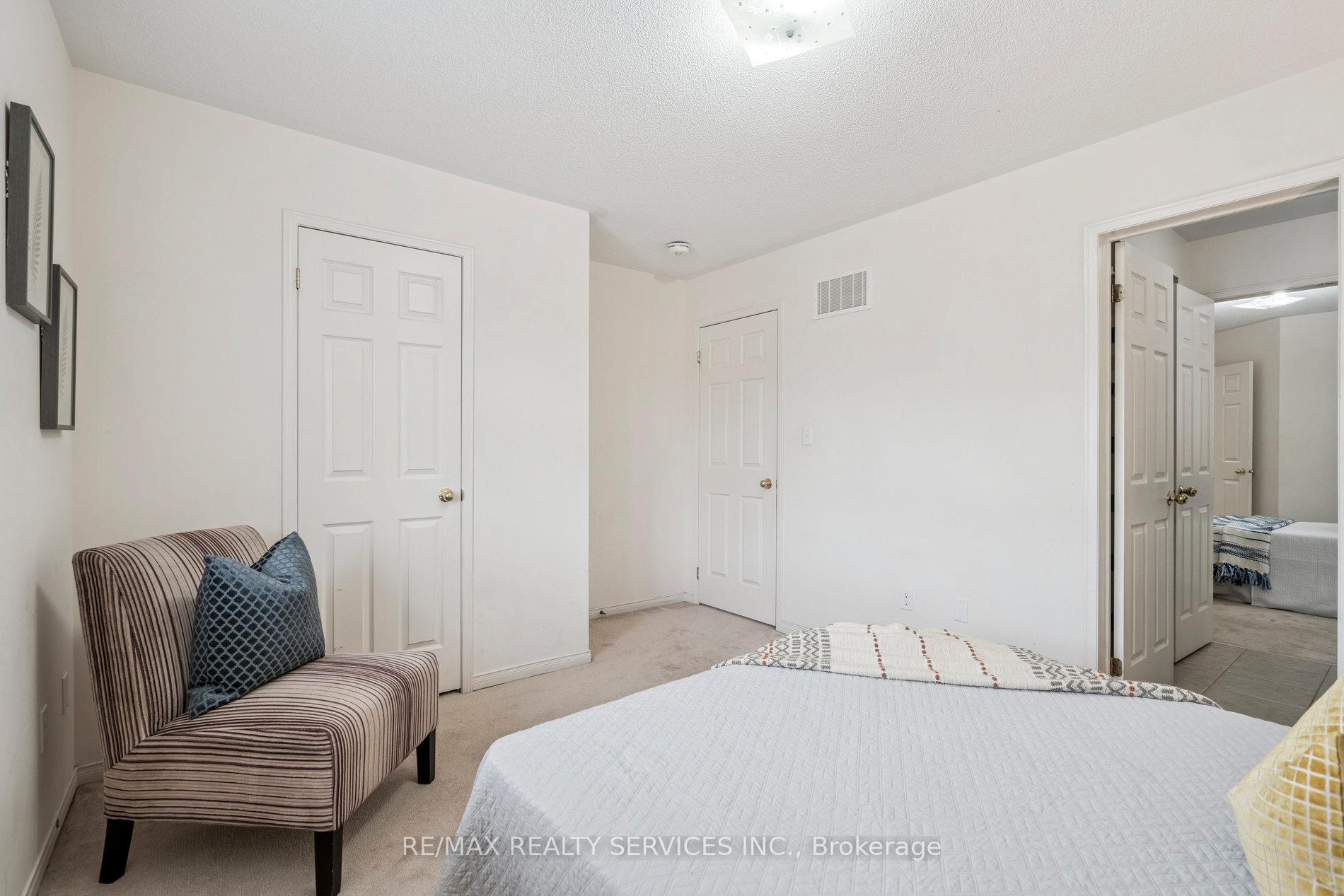 Photo 27 of 237 Valleyway Drive, Brampton, Credit Valley — HOMEH