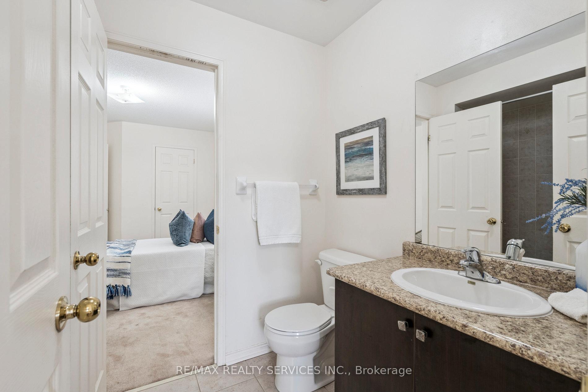 Photo 28 of 237 Valleyway Drive, Brampton, Credit Valley — HOMEH
