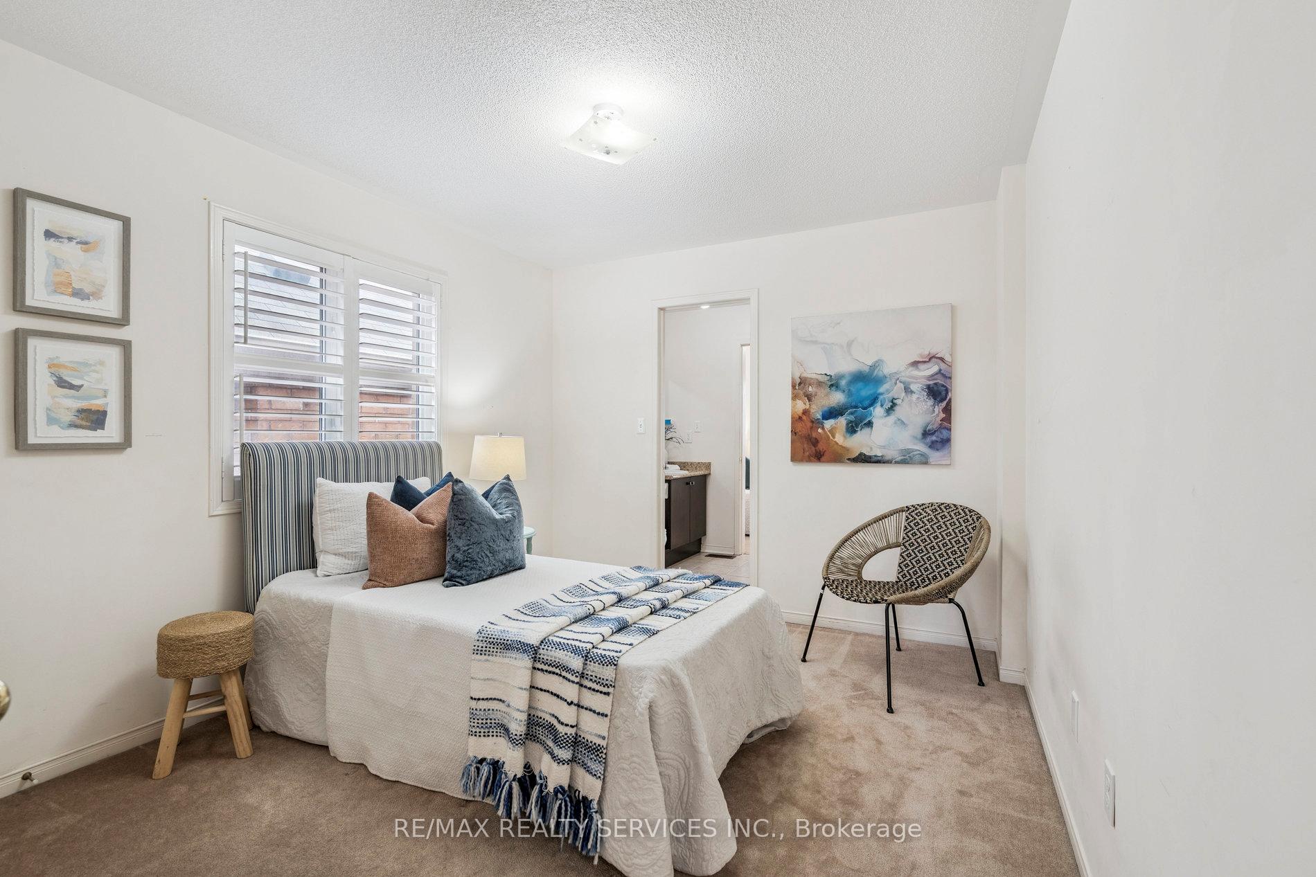 Photo 29 of 237 Valleyway Drive, Brampton, Credit Valley — HOMEH