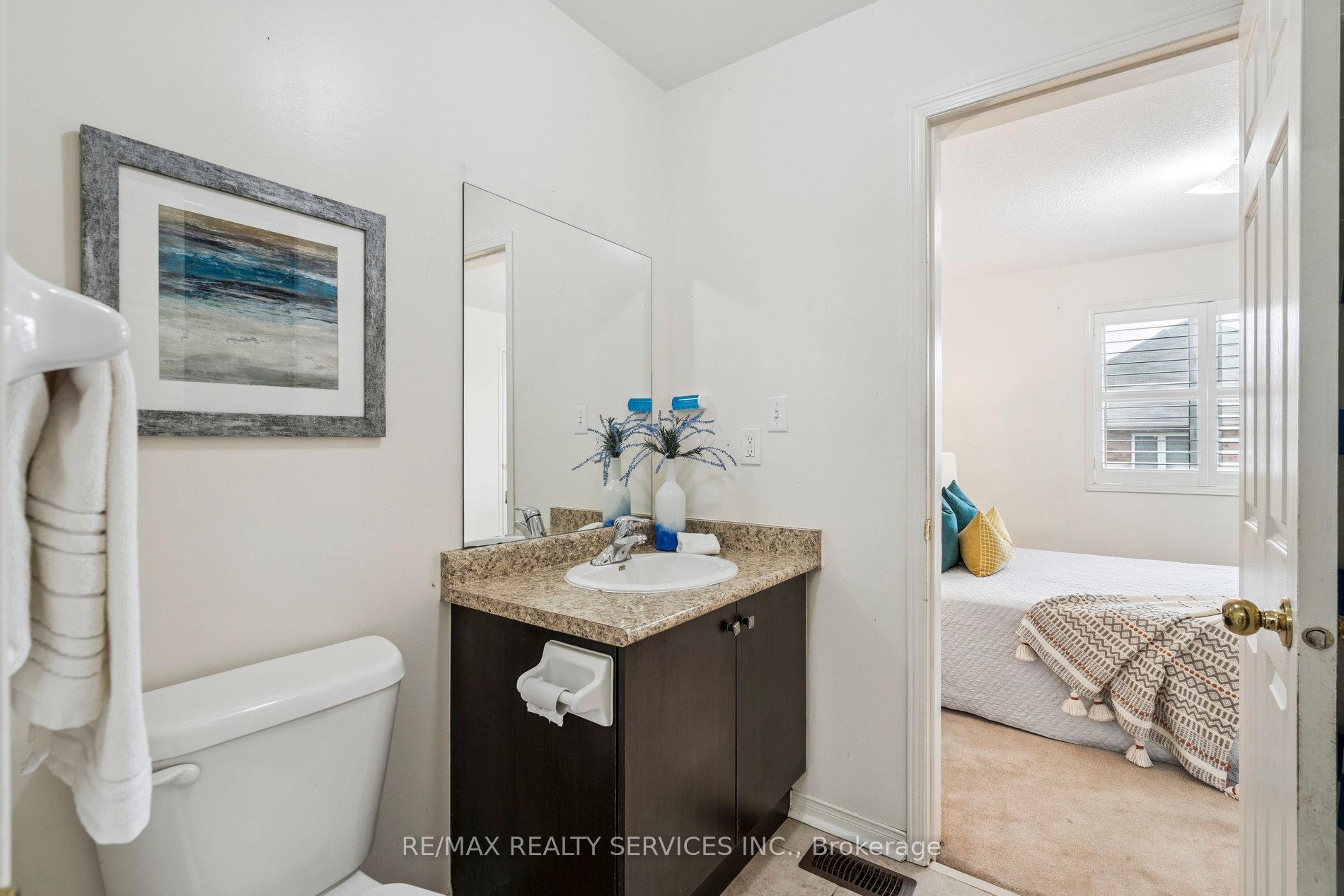 Photo 31 of 237 Valleyway Drive, Brampton, Credit Valley — HOMEH