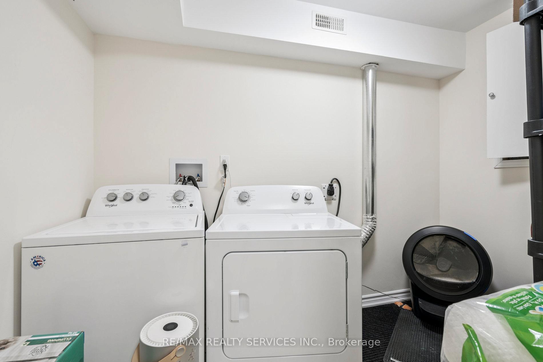 Photo 36 of 237 Valleyway Drive, Brampton, Credit Valley — HOMEH