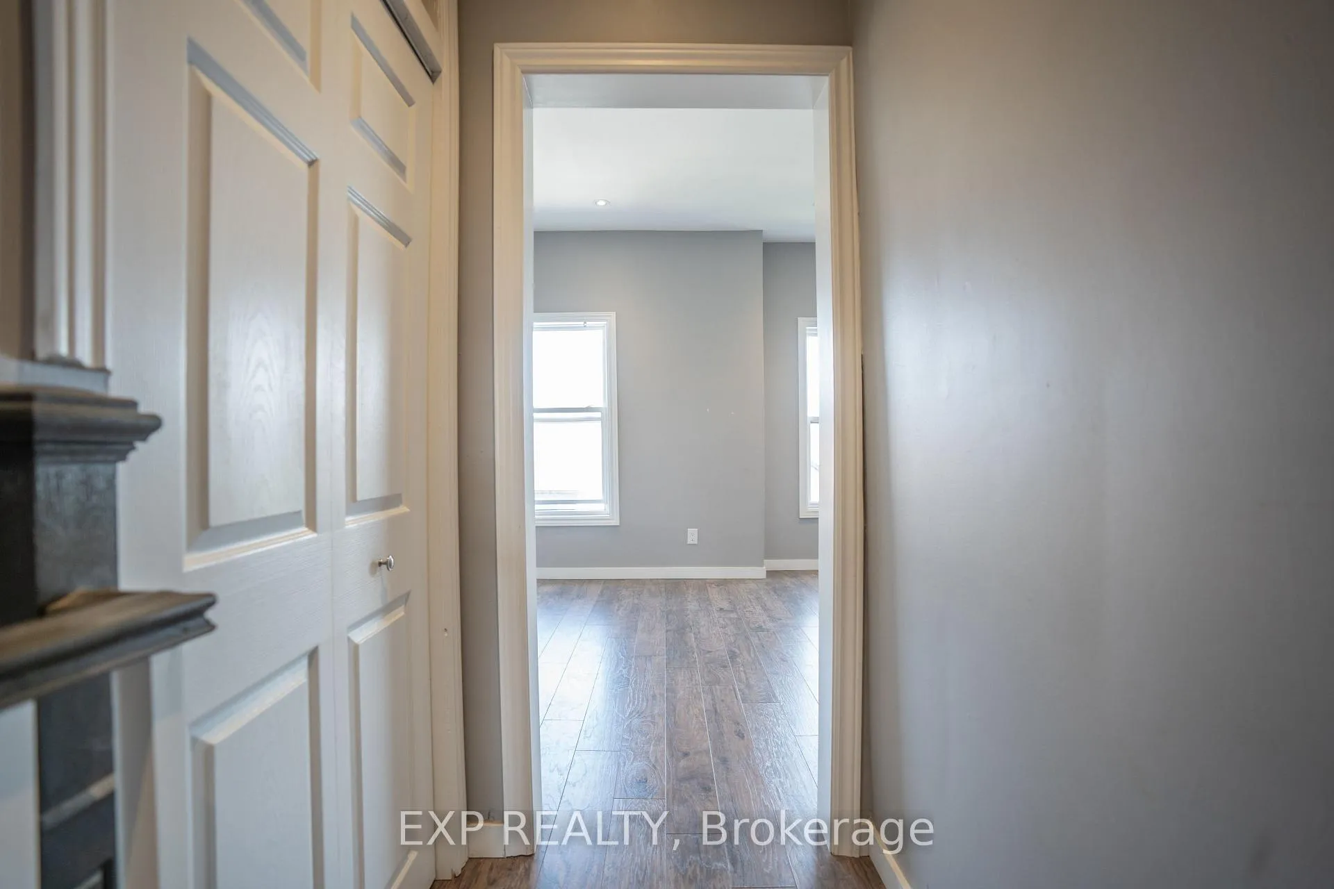 Photo 12 of 163 Emerald Street N, Hamilton, Landsdale — HOMEH