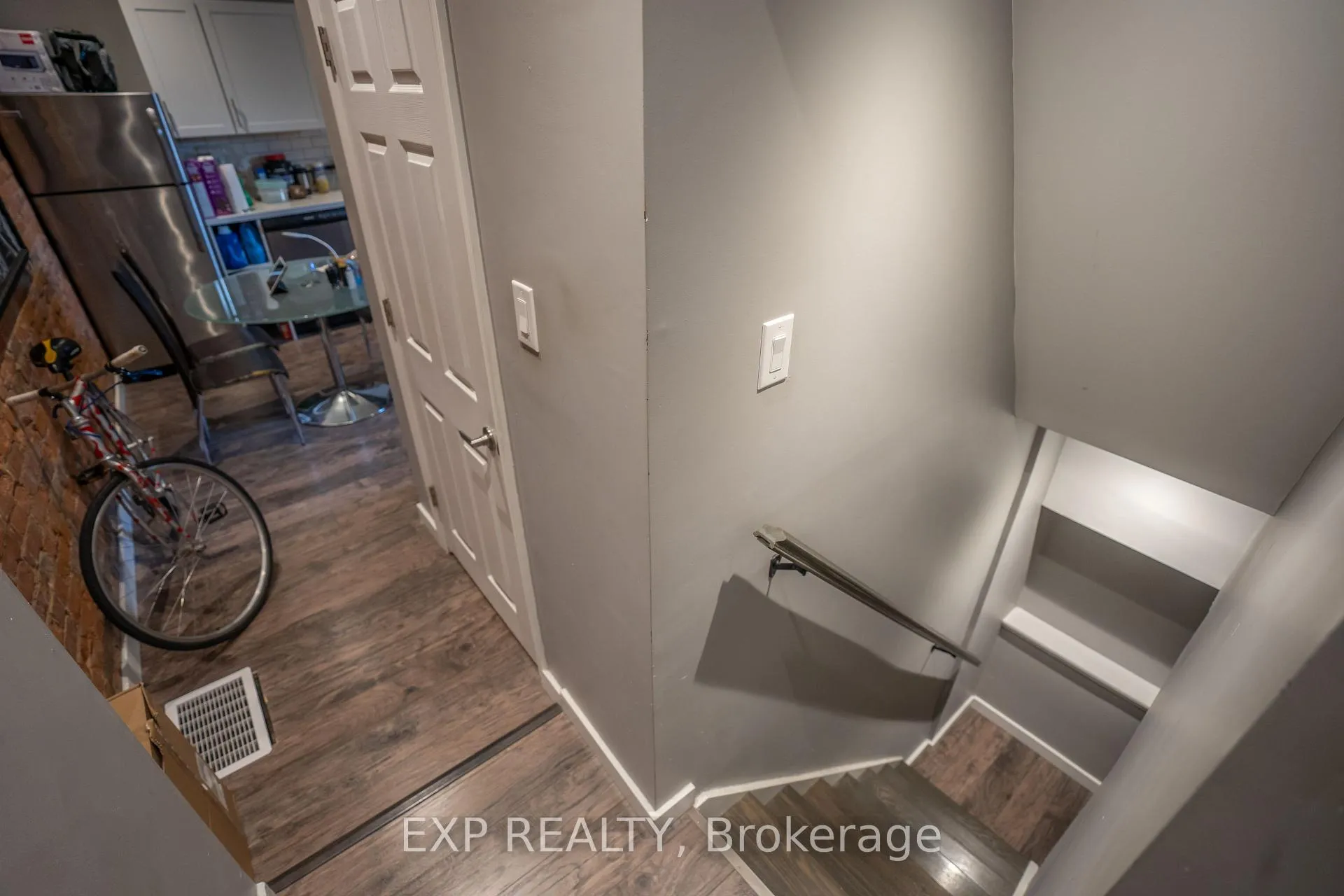 Photo 24 of 163 Emerald Street N, Hamilton, Landsdale — HOMEH