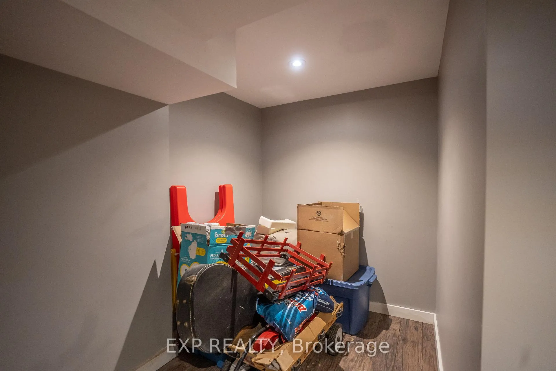 Photo 38 of 163 Emerald Street N, Hamilton, Landsdale — HOMEH