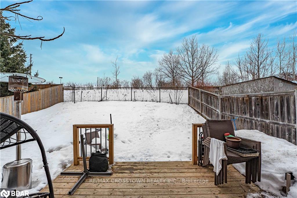 Photo 23 of 95 Trevino Circle, Barrie, East Bayfield — HOMEH