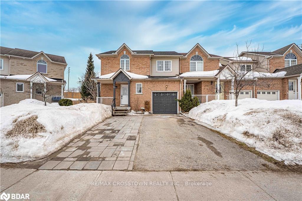 Photo 31 of 95 Trevino Circle, Barrie, East Bayfield — HOMEH