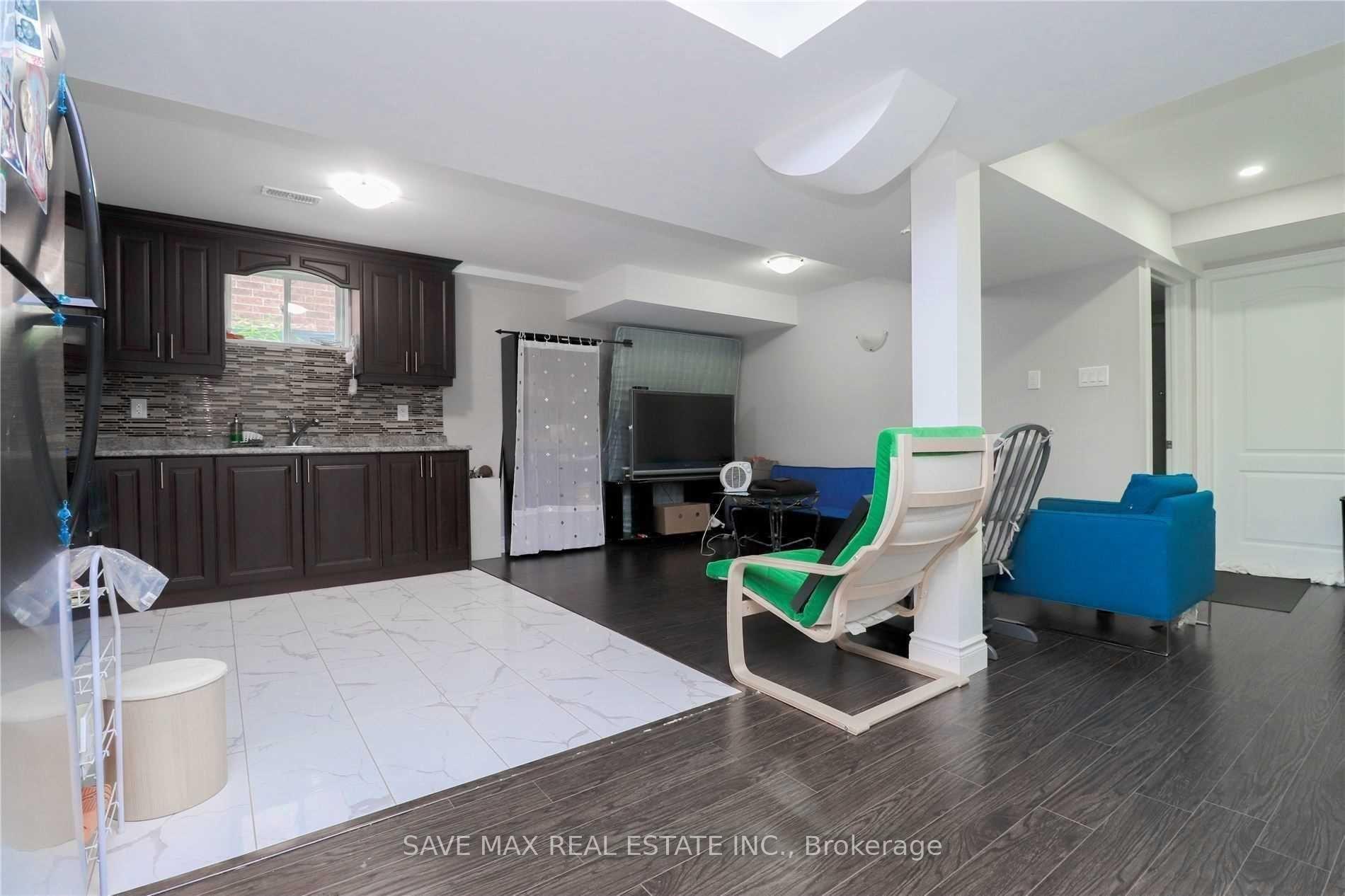 Photo 10 of Unit Bsmt, 3 Fann Drive, Brampton, Northwest Brampton — HOMEH