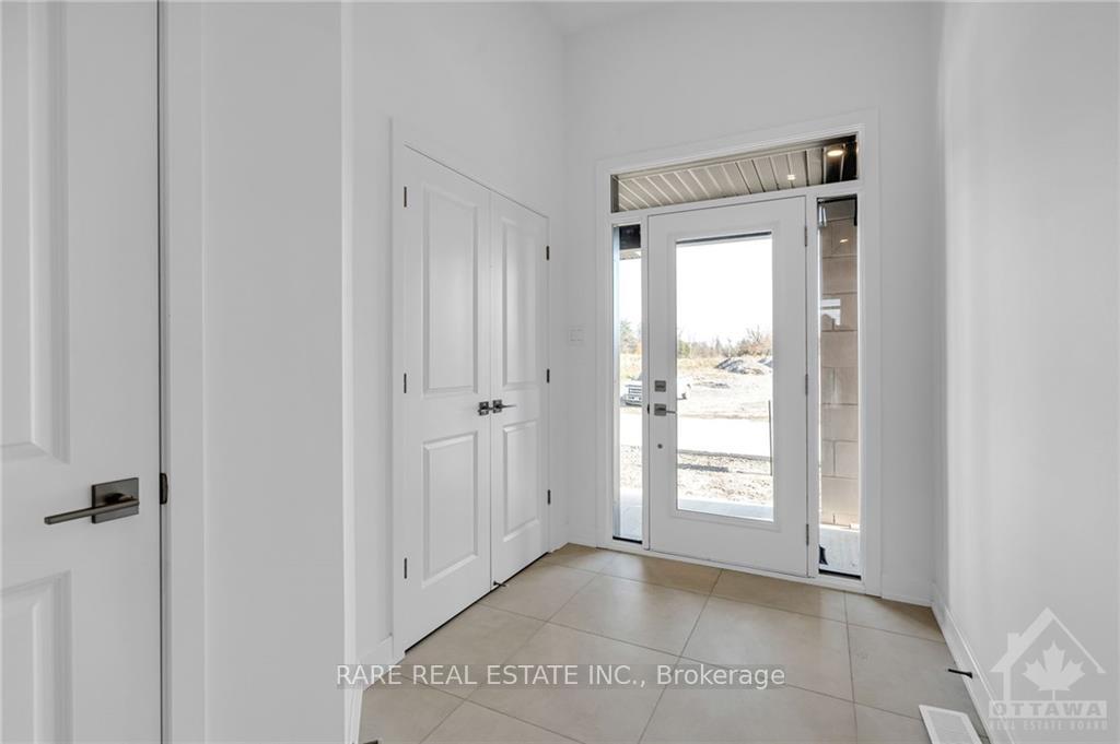 Photo 2 of 843 Mochi Circle, Ottawa, Barrhaven - Heritage Park — HOMEH