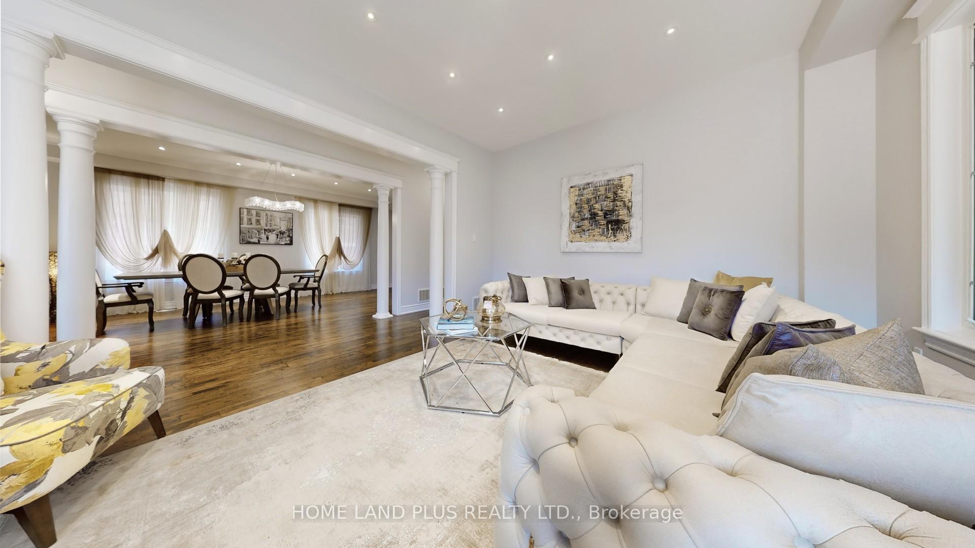 Photo 7 of 232 Shale Crescent, Vaughan, Patterson — HOMEH