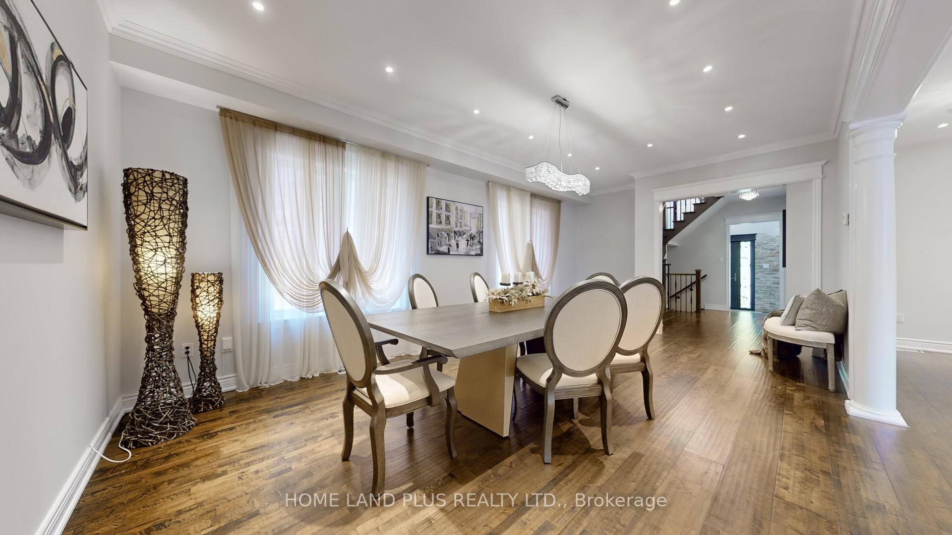 Photo 8 of 232 Shale Crescent, Vaughan, Patterson — HOMEH