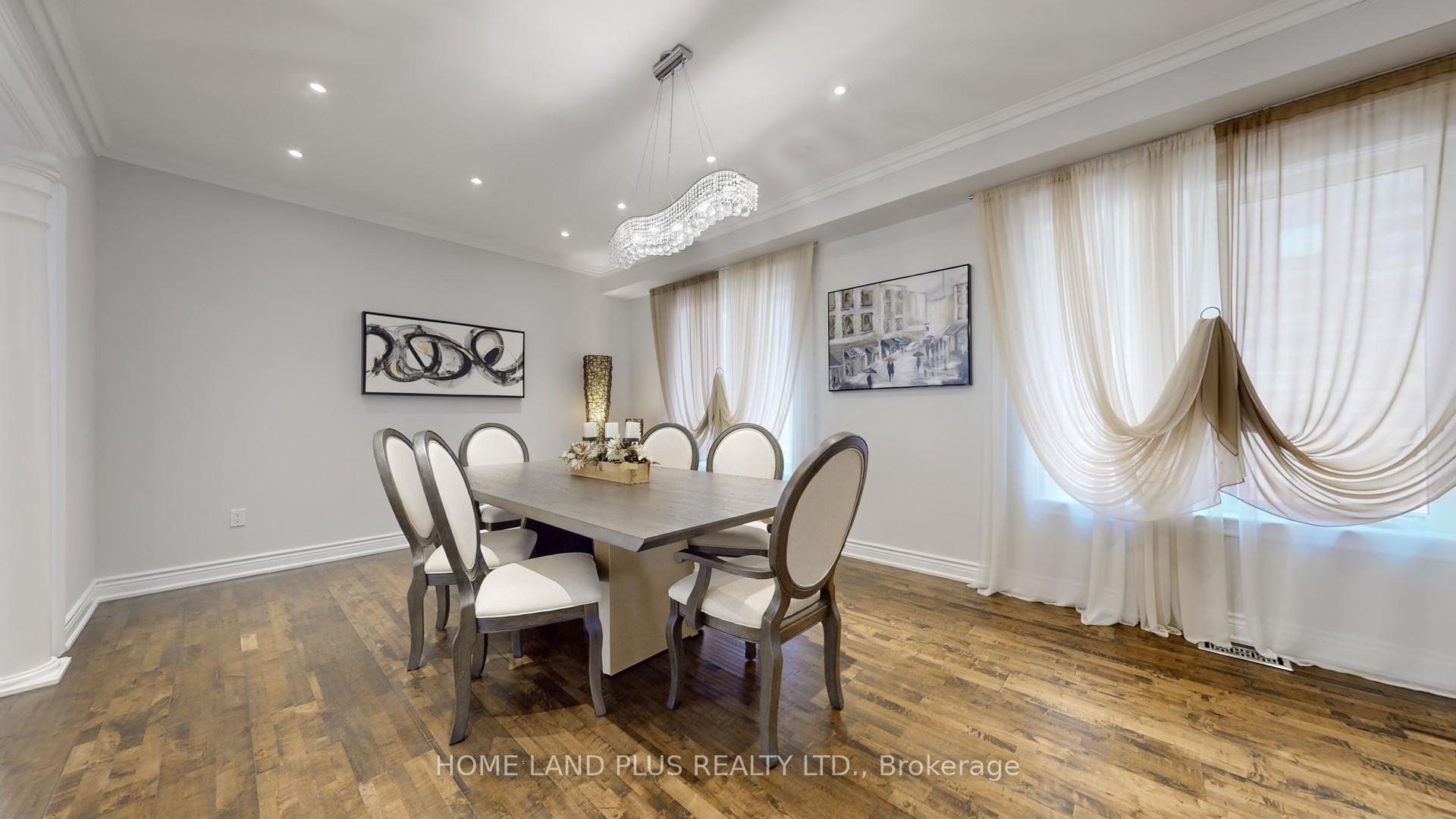 Photo 10 of 232 Shale Crescent, Vaughan, Patterson — HOMEH