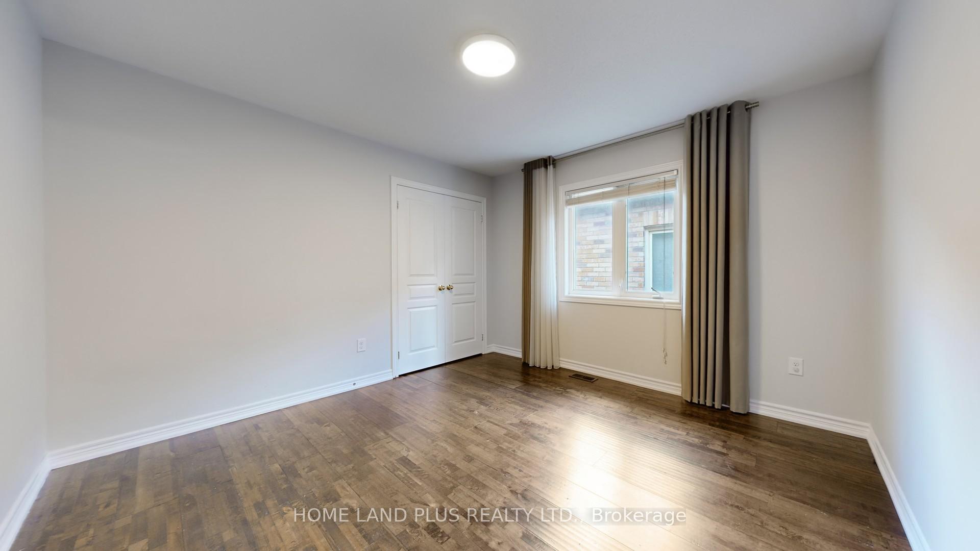 Photo 37 of 232 Shale Crescent, Vaughan, Patterson — HOMEH
