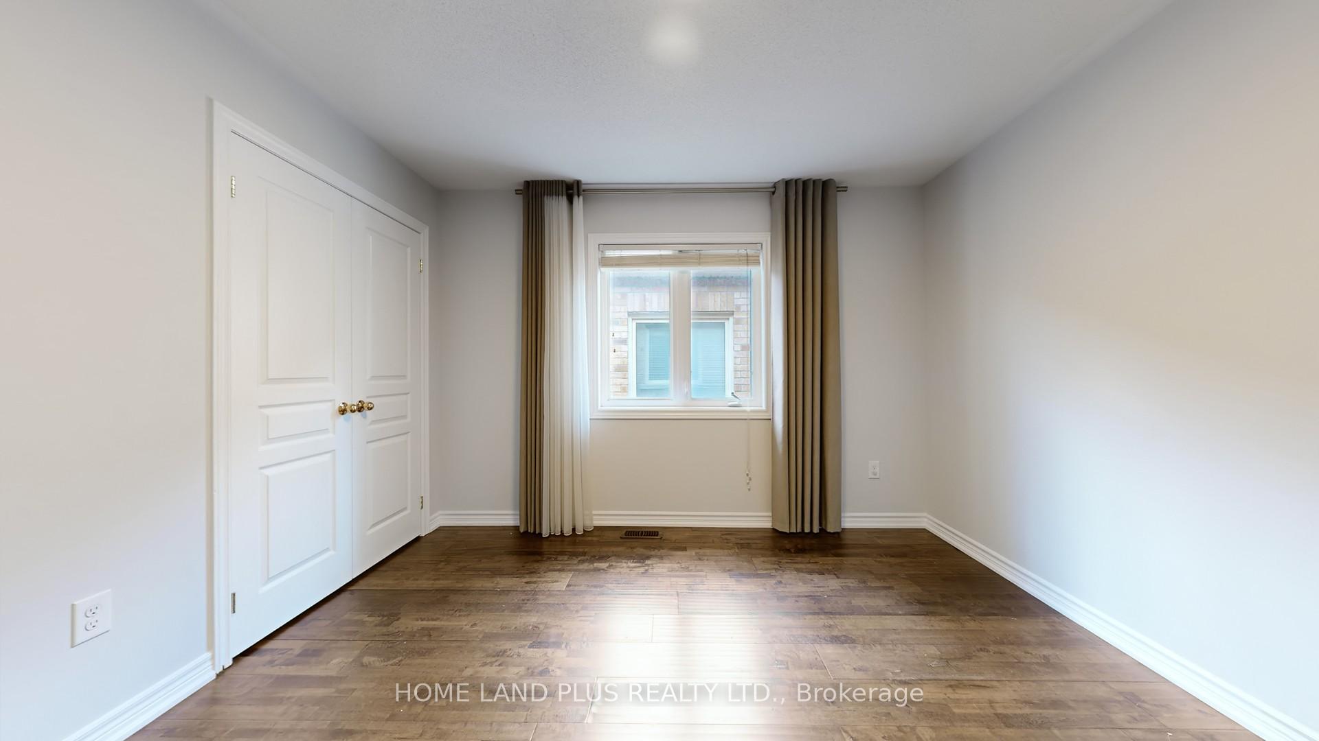 Photo 38 of 232 Shale Crescent, Vaughan, Patterson — HOMEH