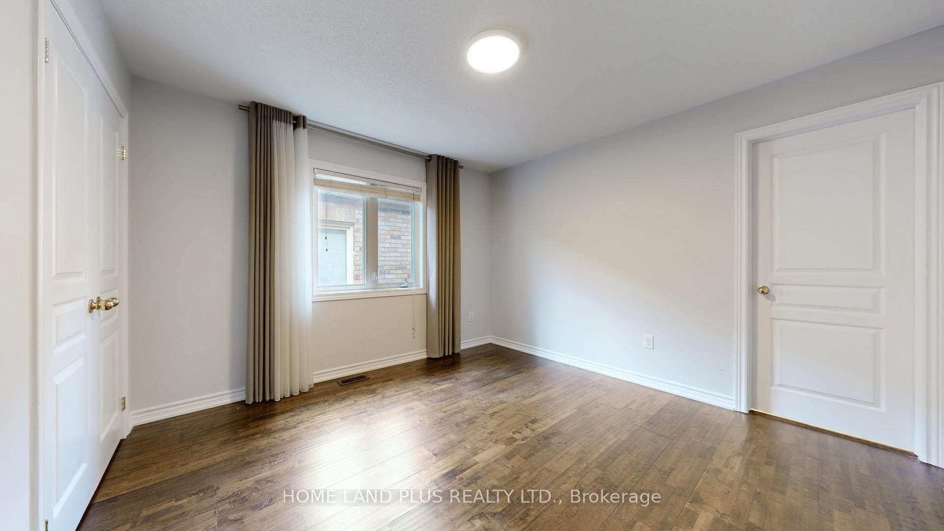 Photo 39 of 232 Shale Crescent, Vaughan, Patterson — HOMEH