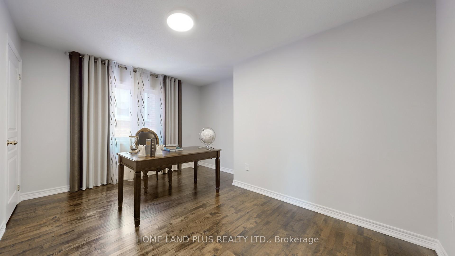 Photo 42 of 232 Shale Crescent, Vaughan, Patterson — HOMEH