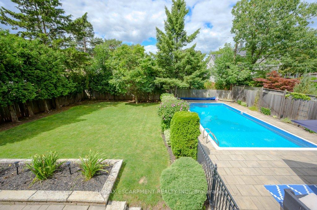 Photo 24 of 4499 Rogers Road, Burlington, Shoreacres — HOMEH