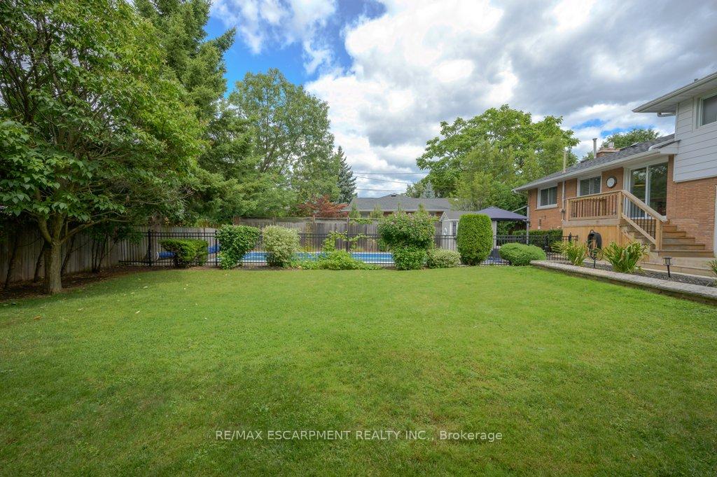 Photo 25 of 4499 Rogers Road, Burlington, Shoreacres — HOMEH