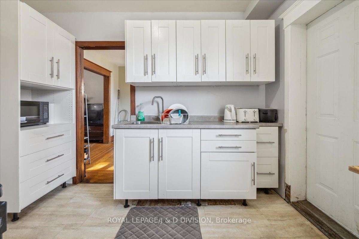 Photo 12 of Unit Ave S, 59 Paisley Avenue S, Hamilton, Westdale — HOMEH