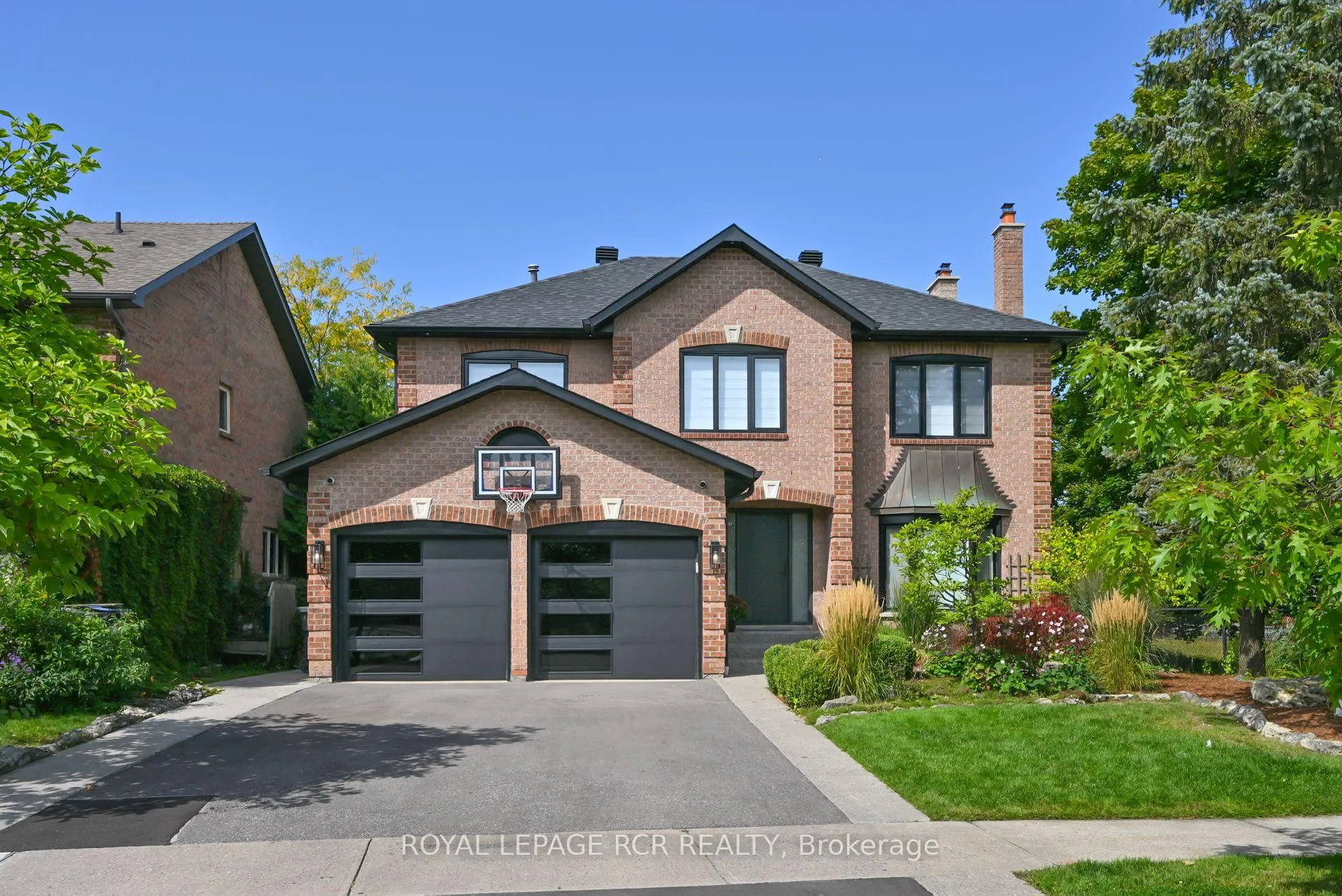 Photo 1 of 26 Christie Drive, Brampton, Snelgrove — HOMEH
