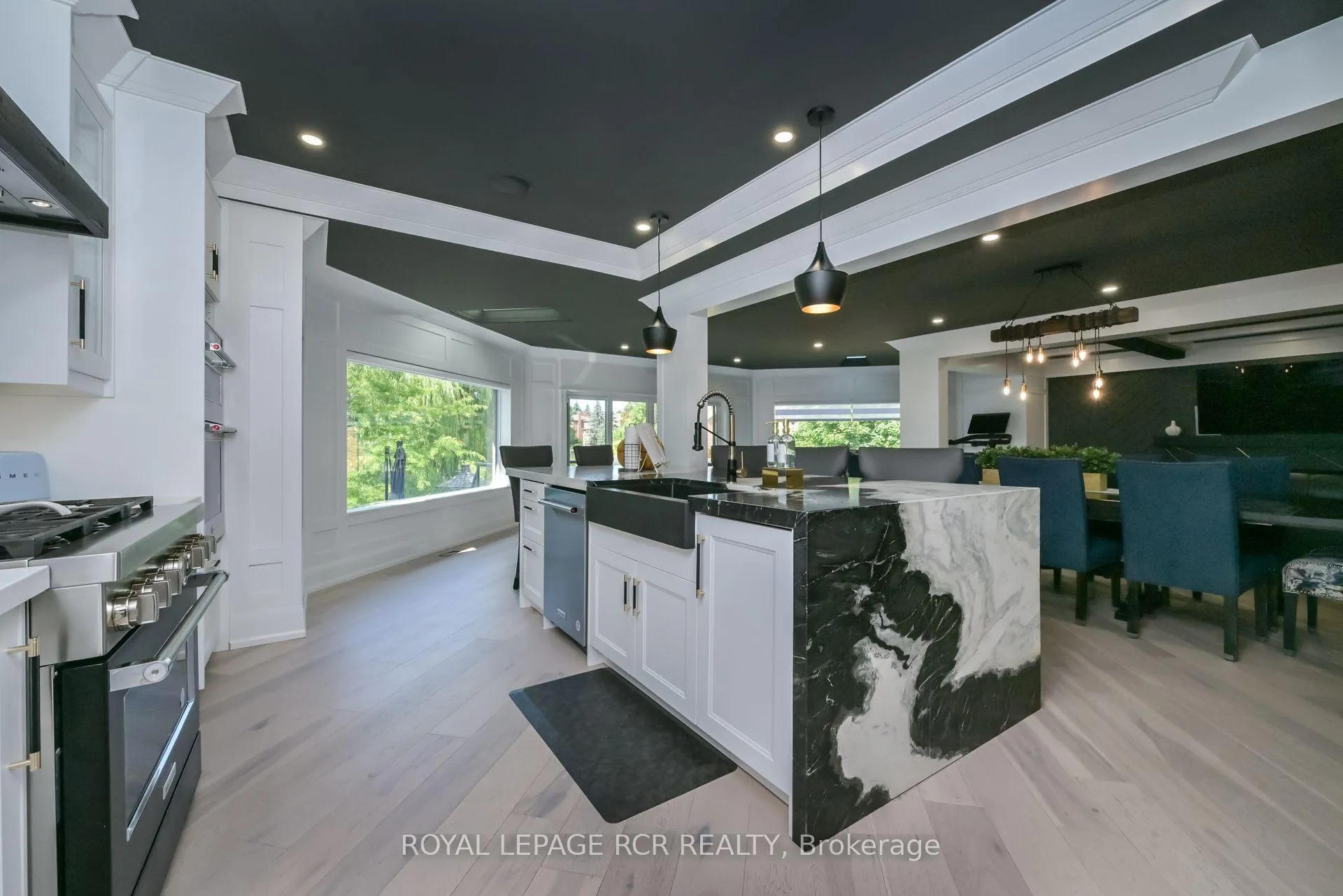 Photo 5 of 26 Christie Drive, Brampton, Snelgrove — HOMEH