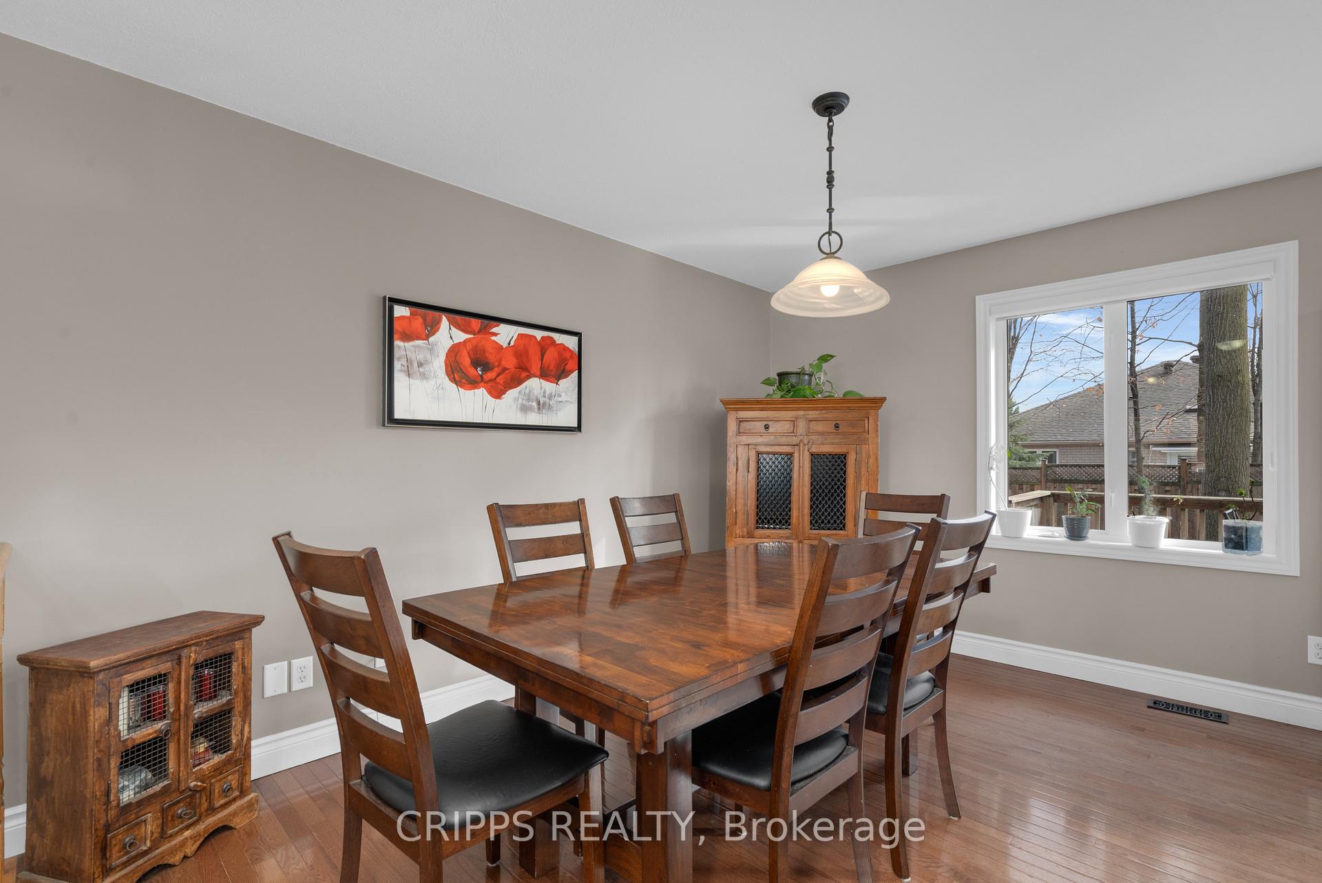 Photo 12 of 53 Monique Crescent, Barrie, East Bayfield — HOMEH