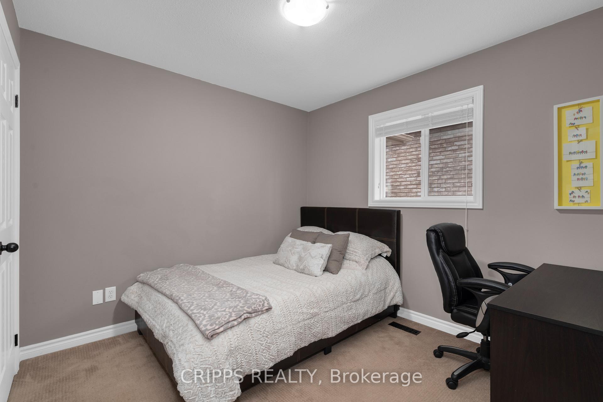 Photo 27 of 53 Monique Crescent, Barrie, East Bayfield — HOMEH