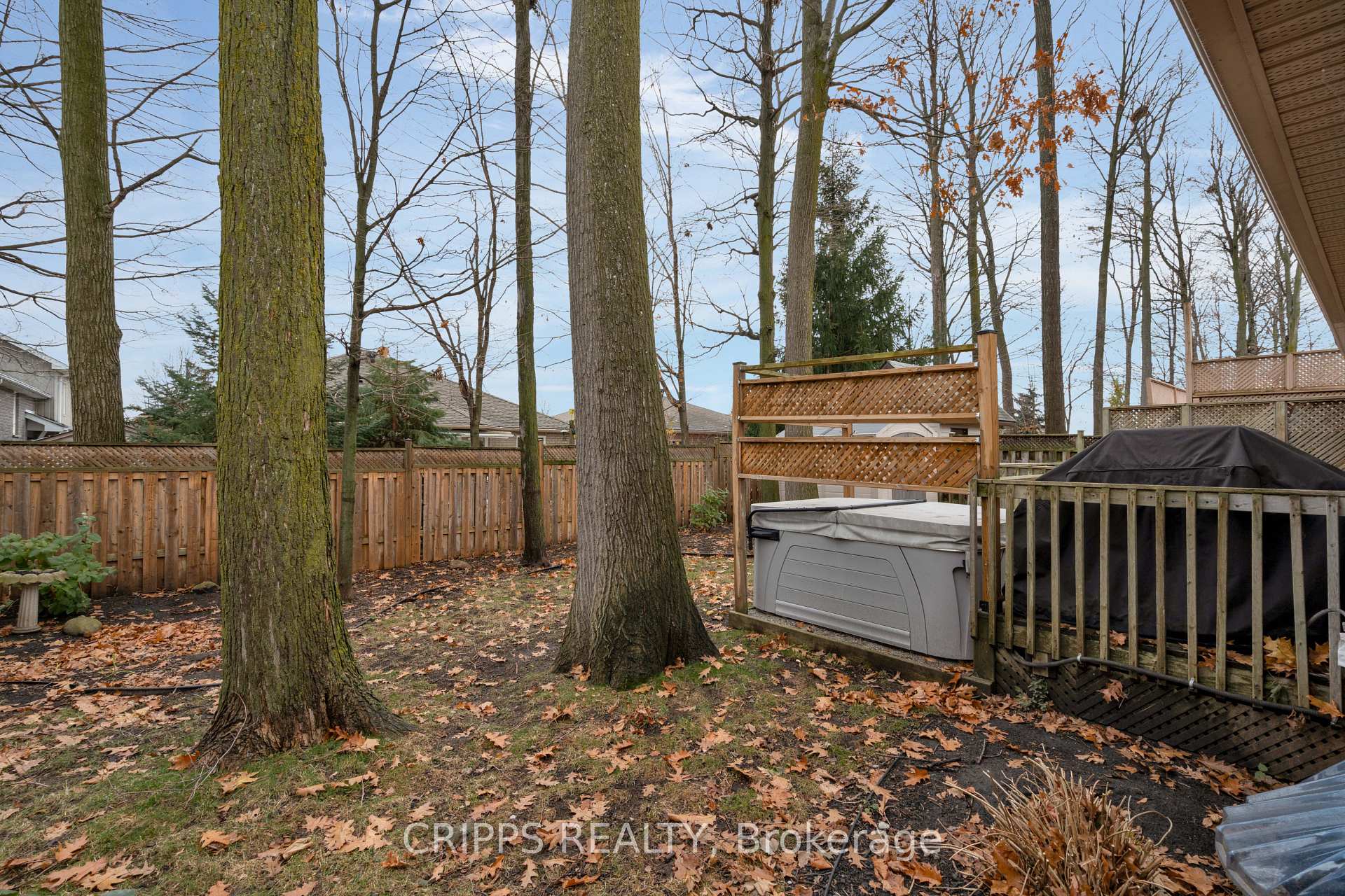 Photo 40 of 53 Monique Crescent, Barrie, East Bayfield — HOMEH