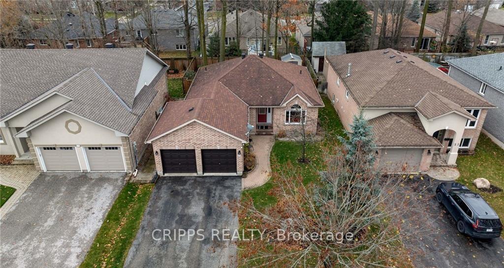 Photo 41 of 53 Monique Crescent, Barrie, East Bayfield — HOMEH