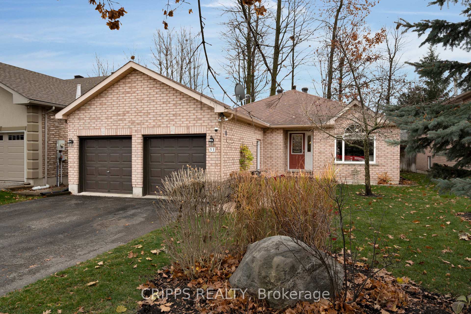 Photo 45 of 53 Monique Crescent, Barrie, East Bayfield — HOMEH