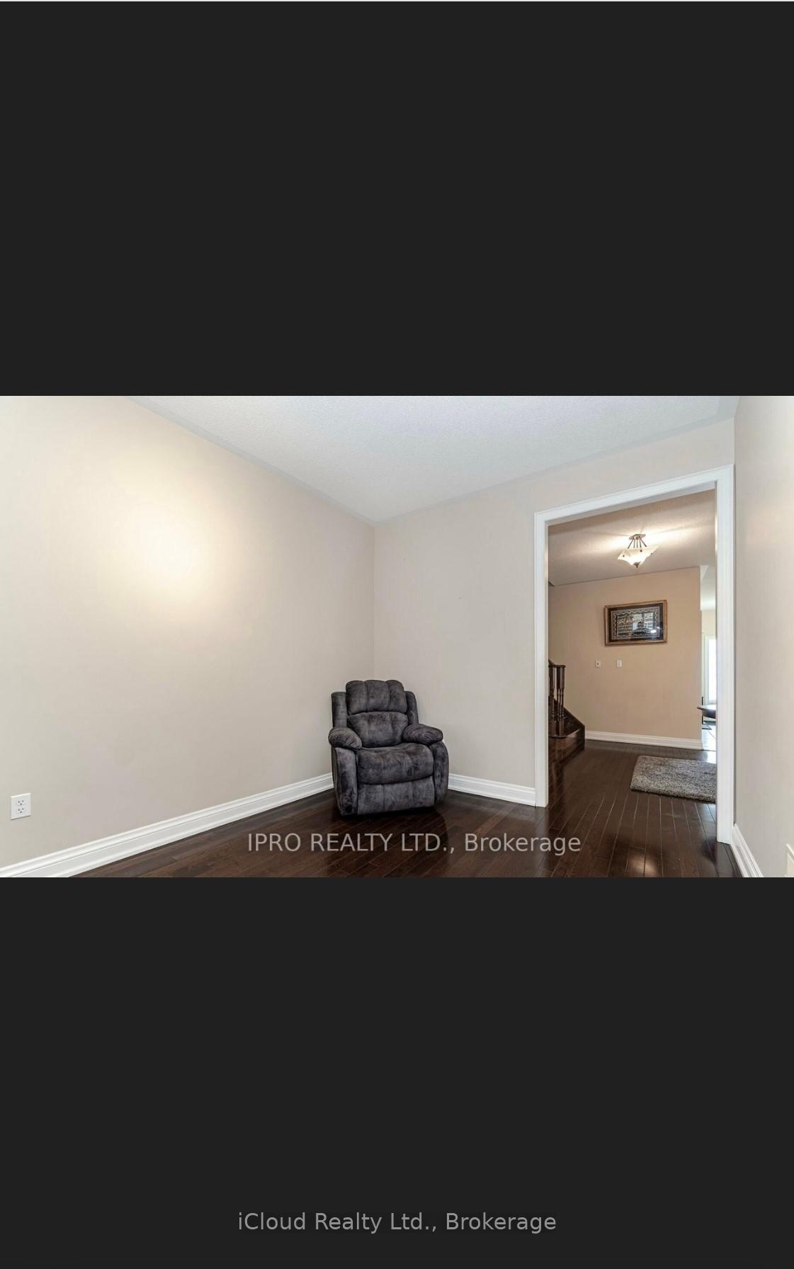 Photo 9 of 86 Kettlewell Crescent, Brampton, Sandringham-Wellington — HOMEH