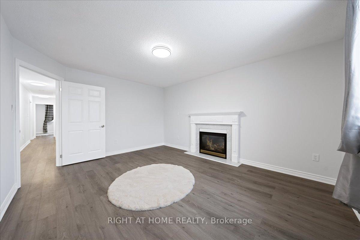 Photo 14 of 129 Country Lane, Barrie, Painswick South — HOMEH