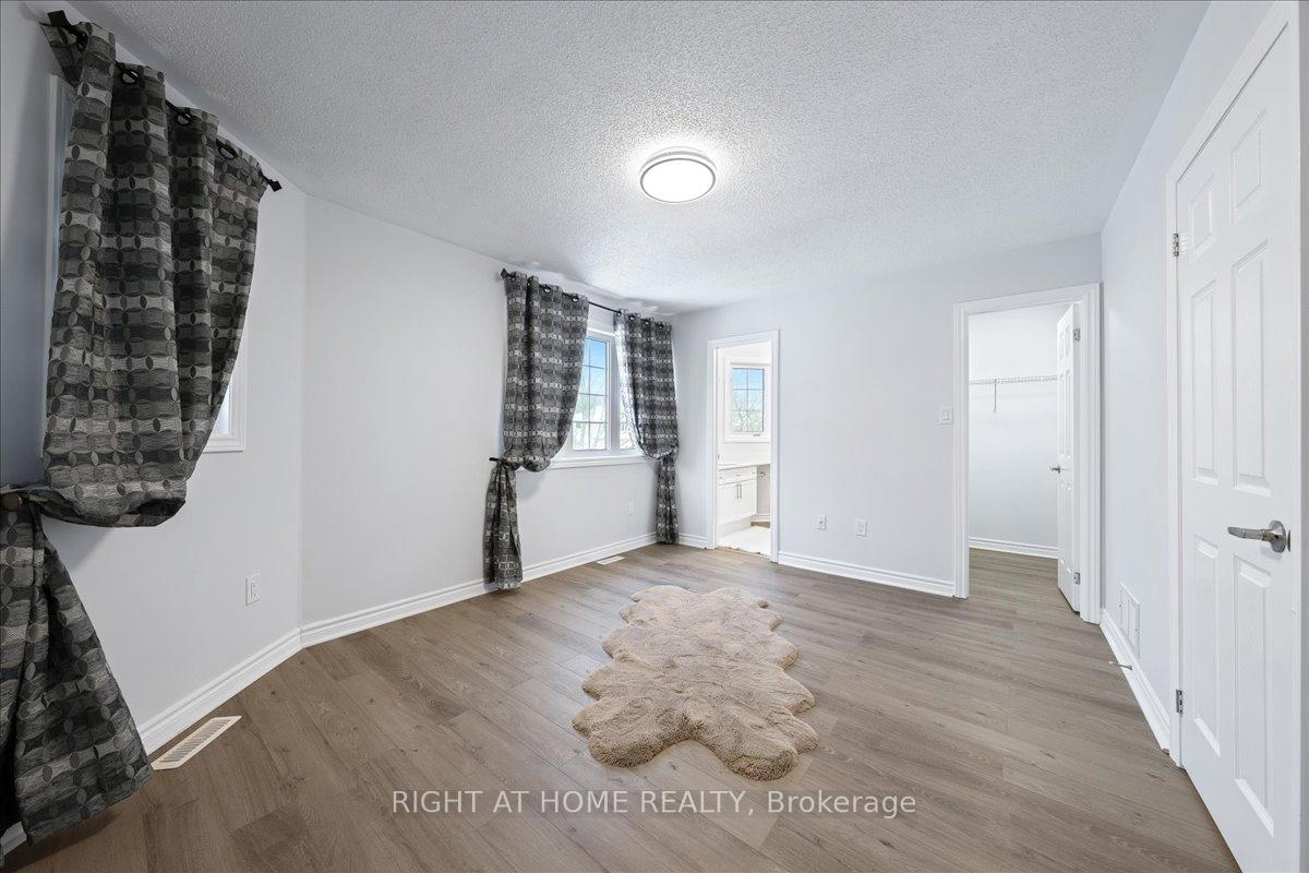 Photo 20 of 129 Country Lane, Barrie, Painswick South — HOMEH