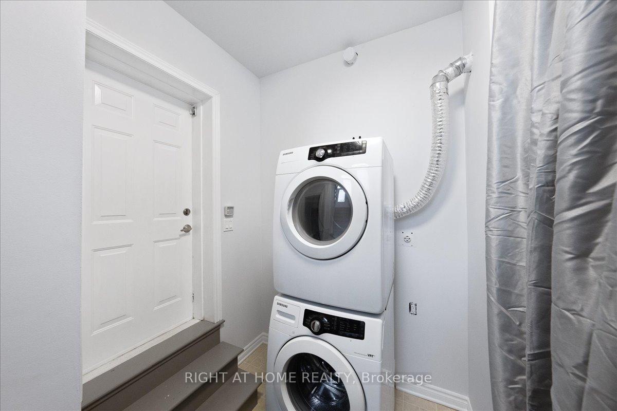 Photo 24 of 129 Country Lane, Barrie, Painswick South — HOMEH