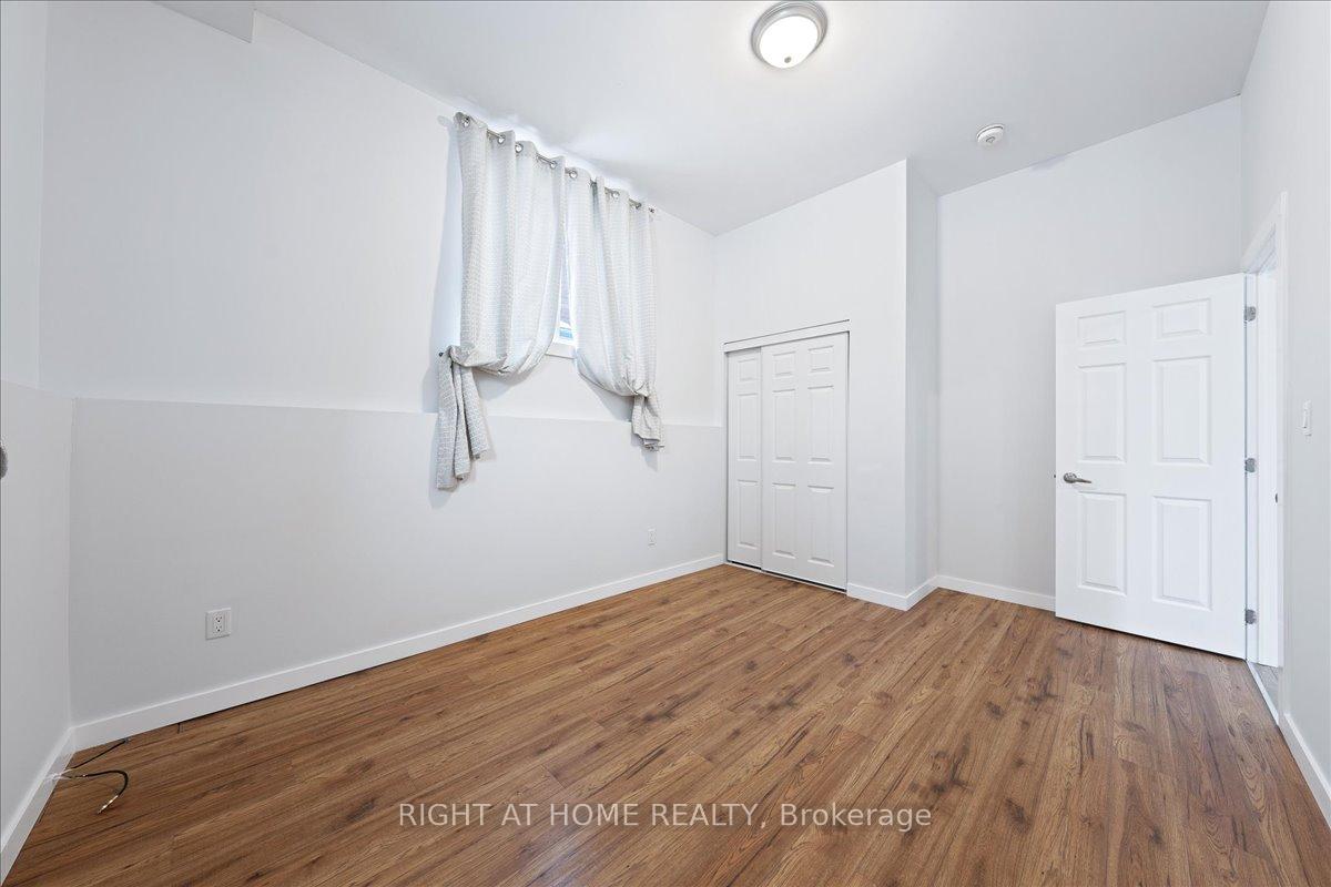 Photo 28 of 129 Country Lane, Barrie, Painswick South — HOMEH