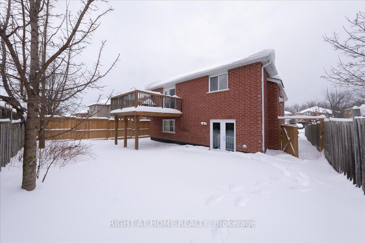 Photo 37 of 129 Country Lane, Barrie, Painswick South — HOMEH