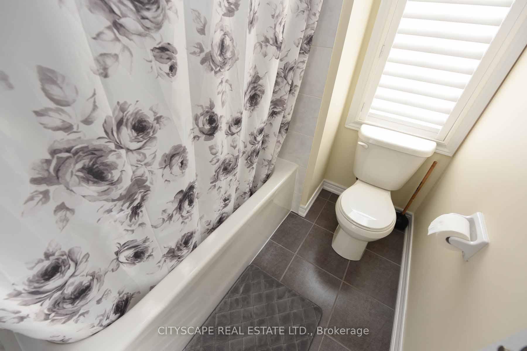 Photo 29 of 12 Wellpark Way, Brampton, Bram East — HOMEH
