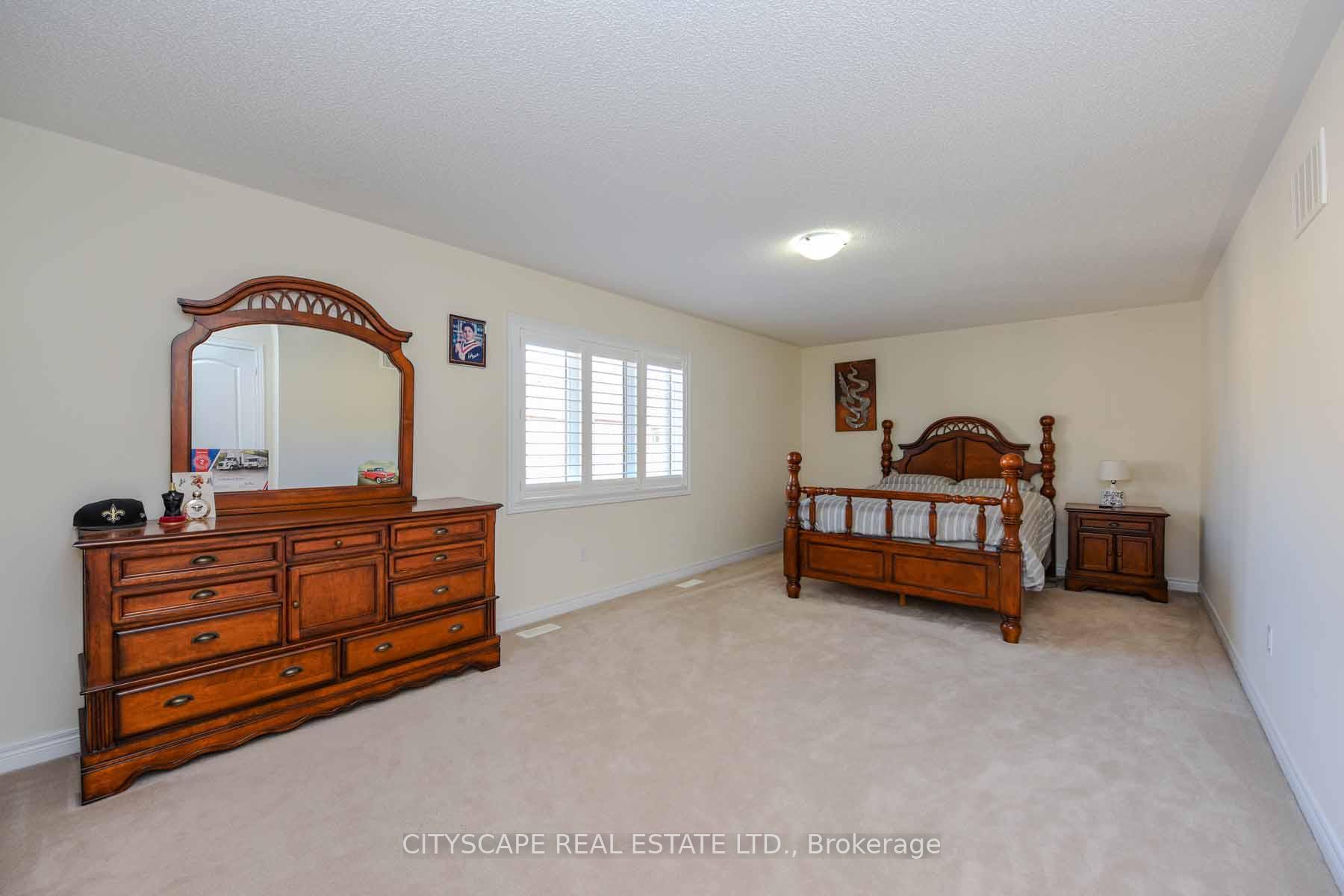 Photo 33 of 12 Wellpark Way, Brampton, Bram East — HOMEH