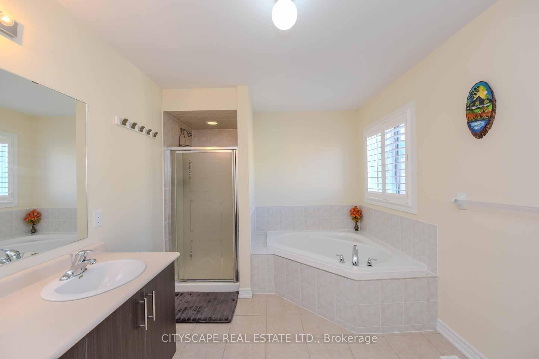 Photo 36 of 12 Wellpark Way, Brampton, Bram East — HOMEH
