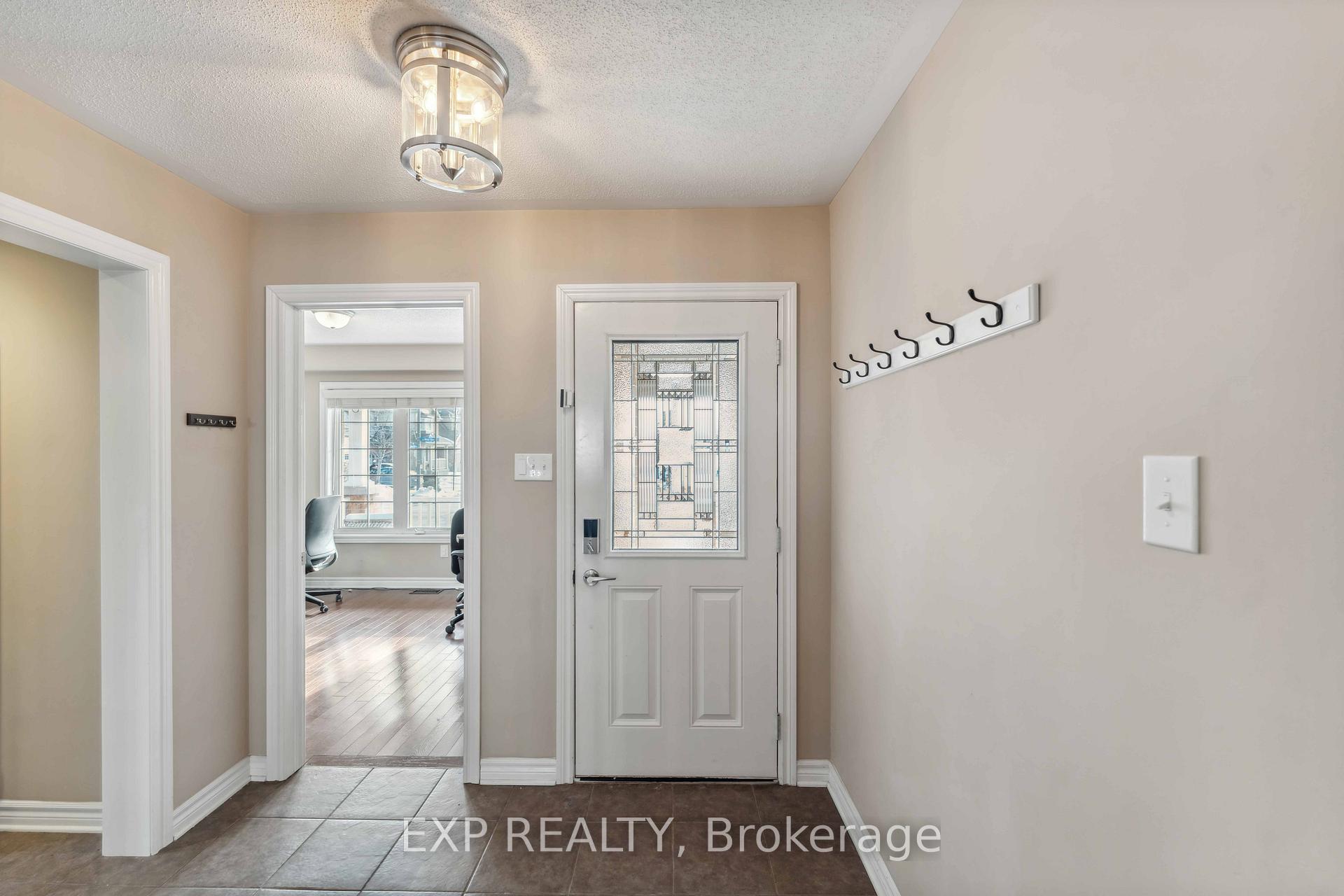 Photo 2 of 3475 River Run Avenue, Ottawa, Barrhaven - Half Moon Bay — HOMEH