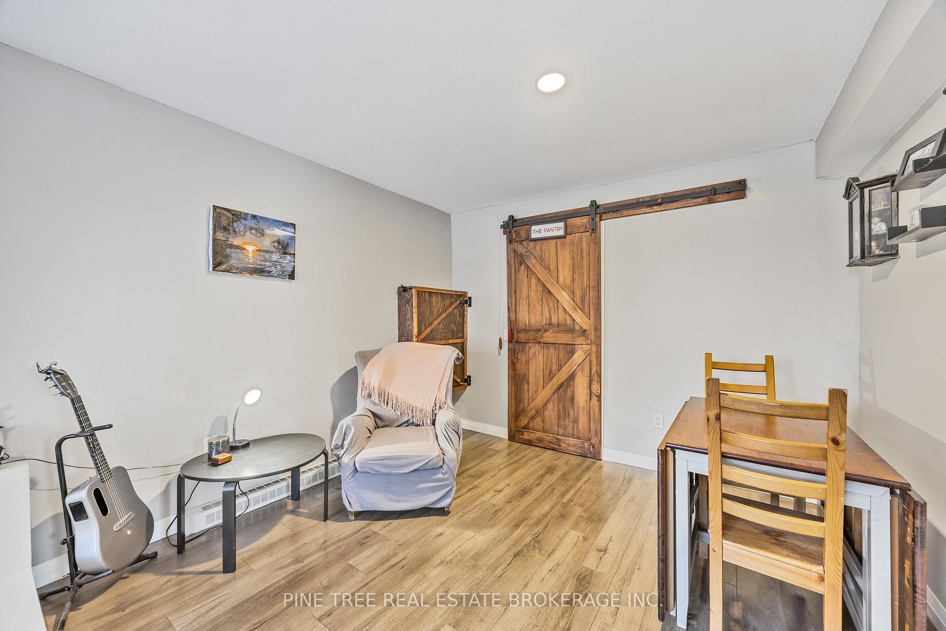 Photo 15 of 50 Melinda Crescent, Barrie, Allandale — HOMEH