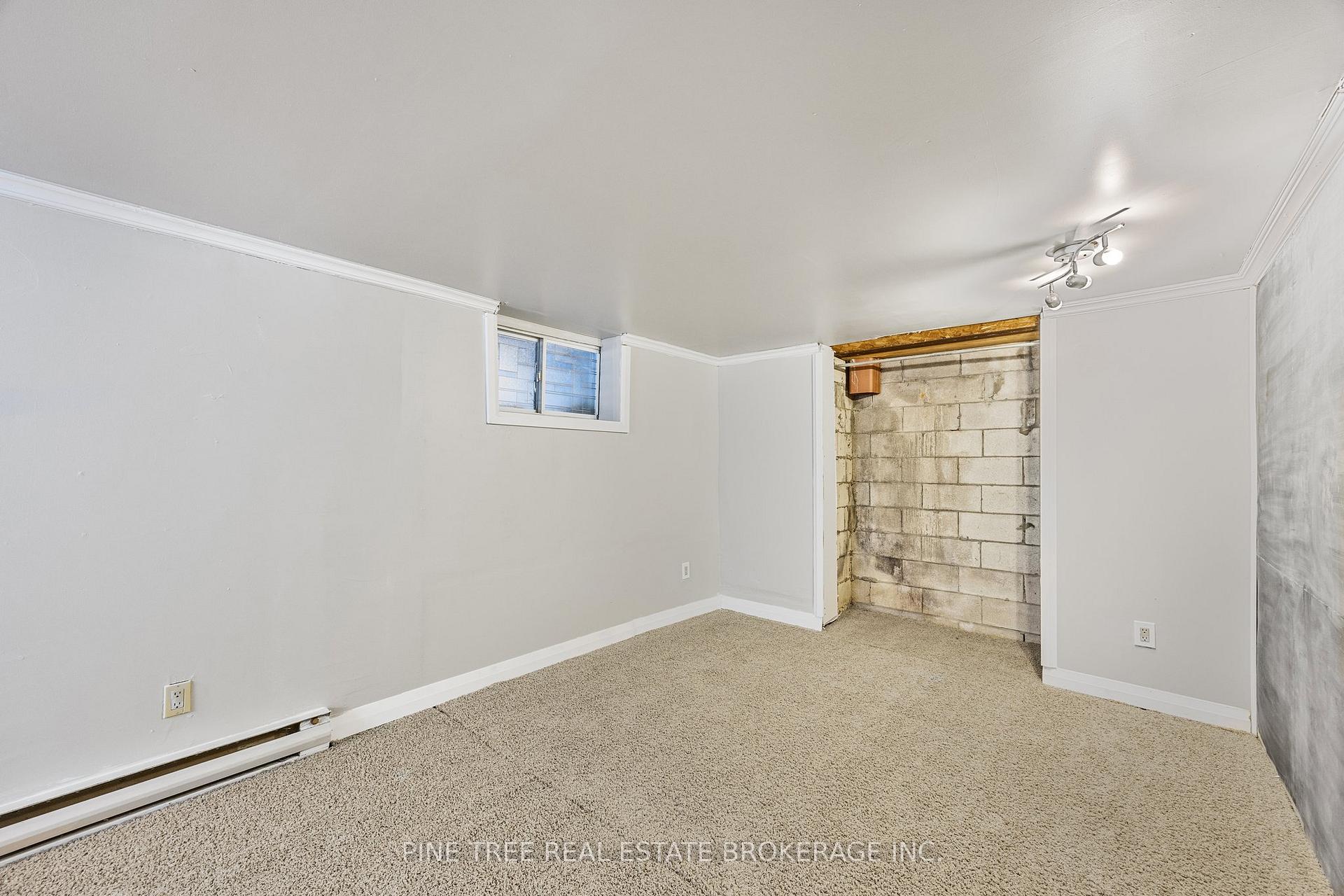Photo 30 of 50 Melinda Crescent, Barrie, Allandale — HOMEH