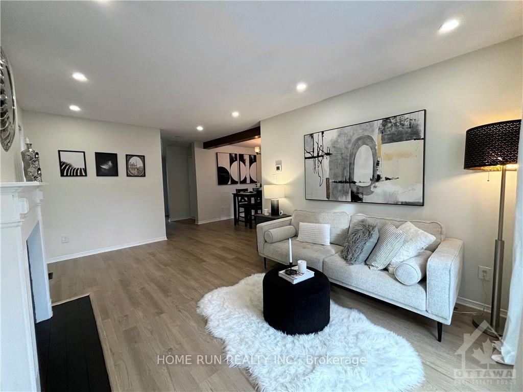 Photo 4 of 86 Peacock Crescent, Ottawa, Barrhaven - Cedargrove/Fraserdale — HOMEH